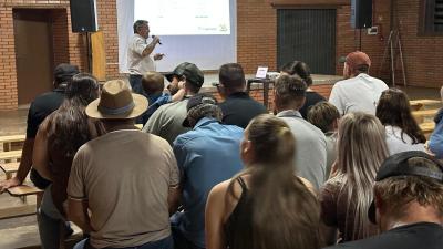 Coprossel realiza Pré-assembleia com cooperados de Virmond